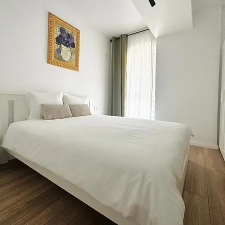 Amb Luxury Residence Pipera Voluntari Exterior photo
