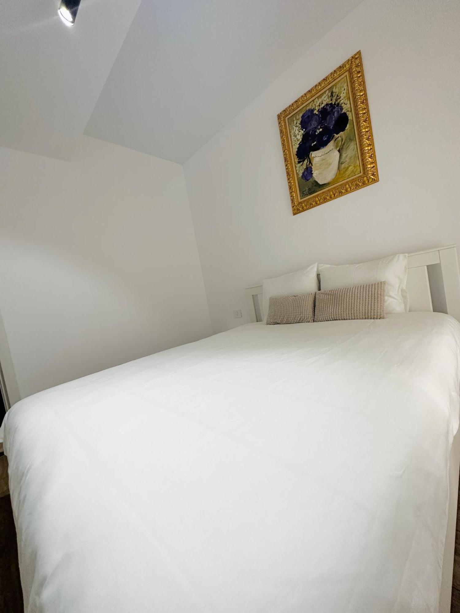 Amb Luxury Pipera Apartment Voluntari